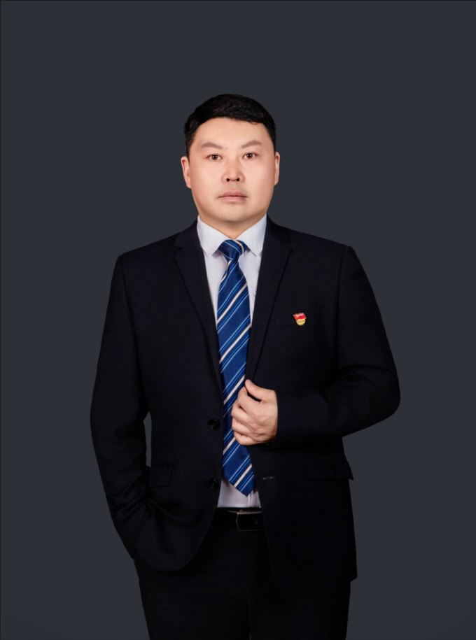 吳 成 彬（副總經(jīng)理）